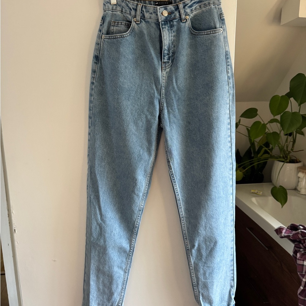 ASOS High Rise Light Blue Jeans - Picture 4 of 10
